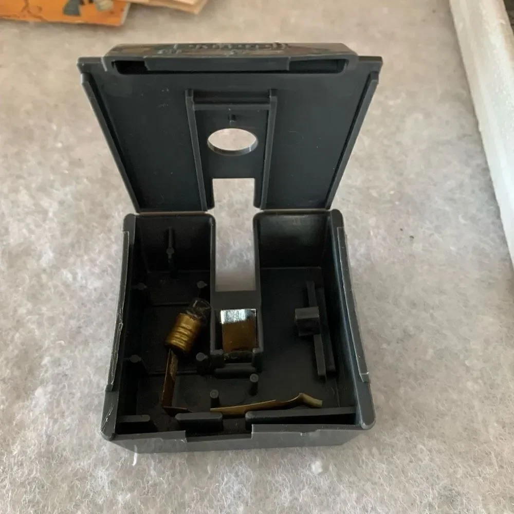 Vintage 1960’s Skilcraft Lab #416 Senior Metal Microscope Set & Box